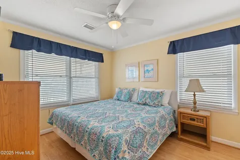 183 High Point Street Holden Beach NC 28462