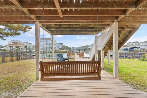 183 High Point Street Holden Beach NC 28462