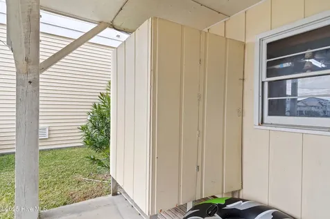 183 High Point Street Holden Beach NC 28462