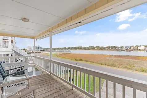183 High Point Street Holden Beach NC 28462