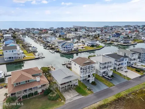 183 High Point Street Holden Beach NC 28462