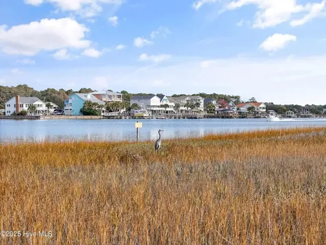 183 High Point Street Holden Beach NC 28462