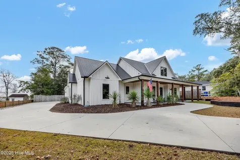607 Harper Avenue Carolina Beach NC 28428