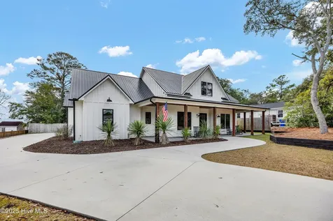 607 Harper Avenue Carolina Beach NC 28428