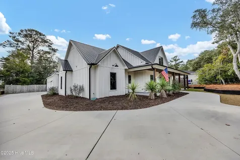 607 Harper Avenue Carolina Beach NC 28428