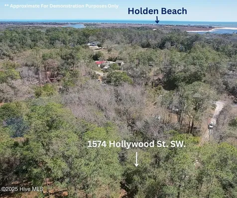 1574 Hollywood Street SW Shallotte NC 28470