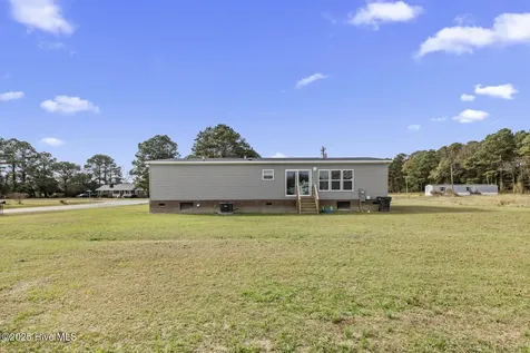 292 Sand Ridge Road Beulaville NC 28518