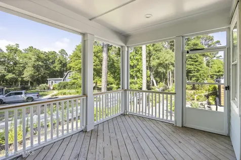 418 Raven Glen Drive Southport NC 28461