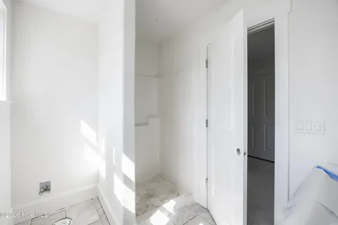 418 Raven Glen Drive Southport NC 28461