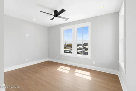121 Sound Drive Atlantic Beach NC 28512