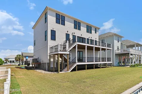 121 Sound Drive Atlantic Beach NC 28512