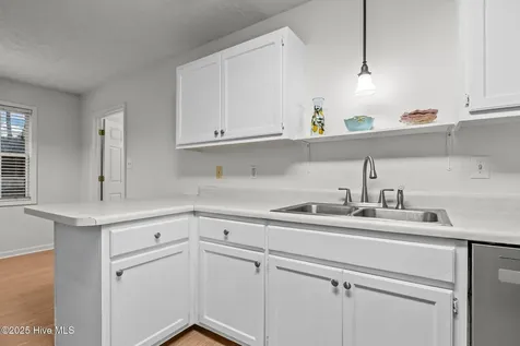 2000 Clark Court Morehead City NC 28557