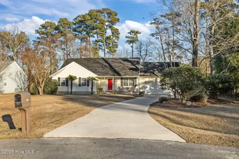 2000 Clark Court Morehead City NC 28557