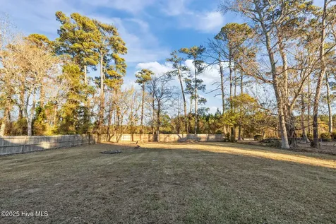 2000 Clark Court Morehead City NC 28557