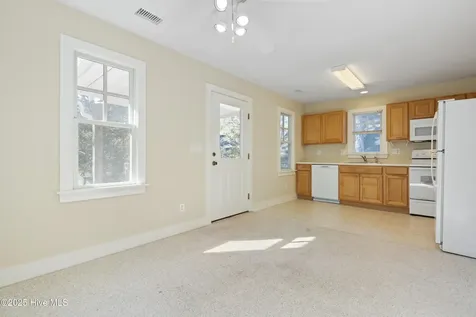 517 Sylvan Street Shallotte NC 28470