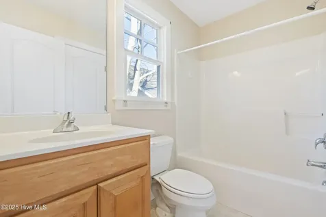 517 Sylvan Street Shallotte NC 28470