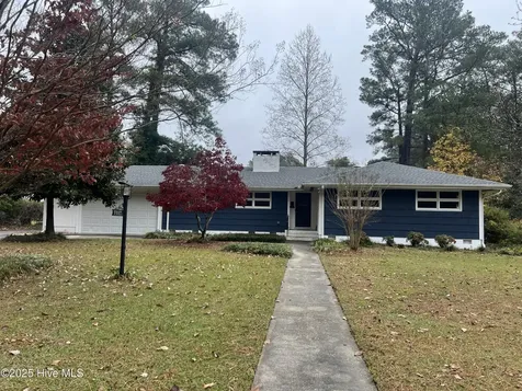 1117 S 1st Street Smithfield NC 27577