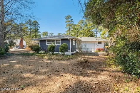1117 S 1st Street Smithfield NC 27577