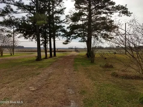 1671 Caratoke Highway Moyock NC 27958