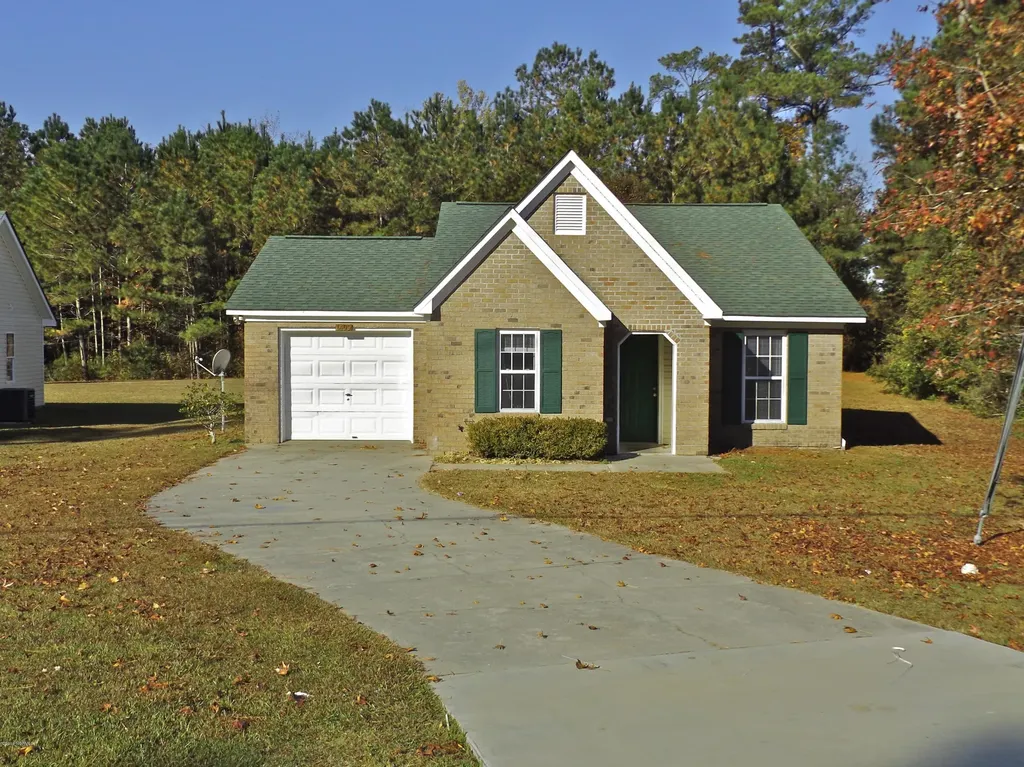 1499 Racetrack Road New Bern NC 28562