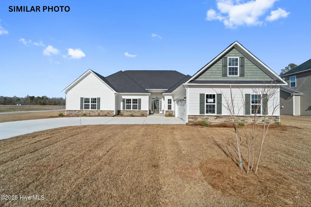 910 Coddington Cove Jacksonville NC 28546