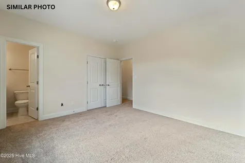 910 Coddington Cove Jacksonville NC 28546