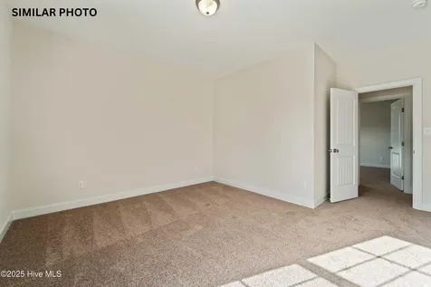 910 Coddington Cove Jacksonville NC 28546