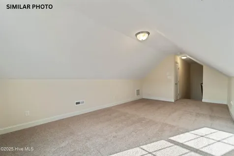 910 Coddington Cove Jacksonville NC 28546