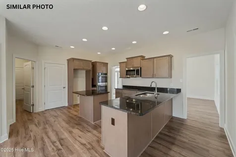 910 Coddington Cove Jacksonville NC 28546