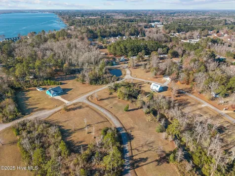 0 Winterberry Court Washington NC 27889