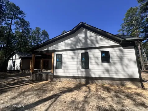 60 Devon Drive Pinehurst NC 28374