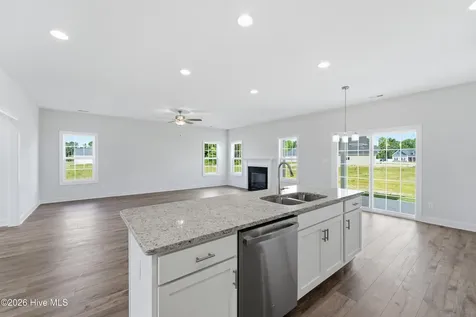 601 Salty Marsh Lane Jacksonville NC 28546