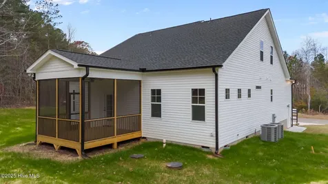 20 Stream View Way Spring Hope NC 27882