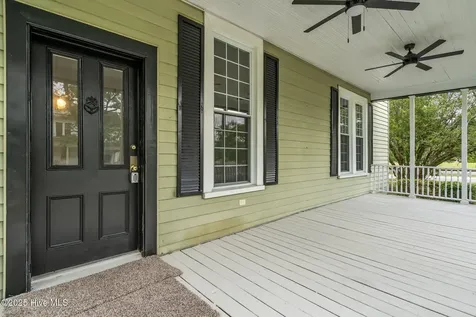 301 W Central Street Maxton NC 28364
