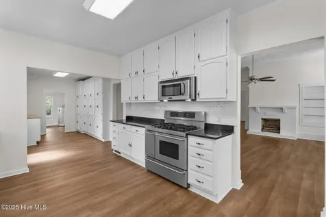 301 W Central Street Maxton NC 28364