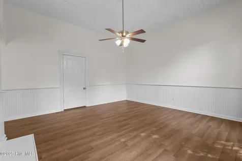 301 W Central Street Maxton NC 28364