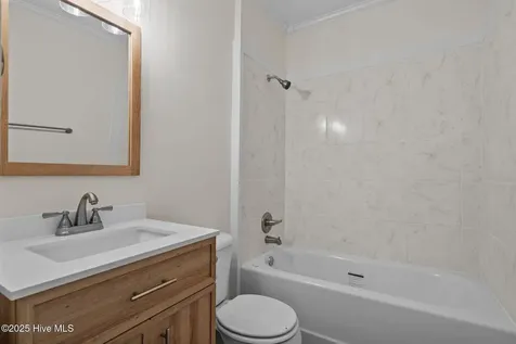 301 W Central Street Maxton NC 28364