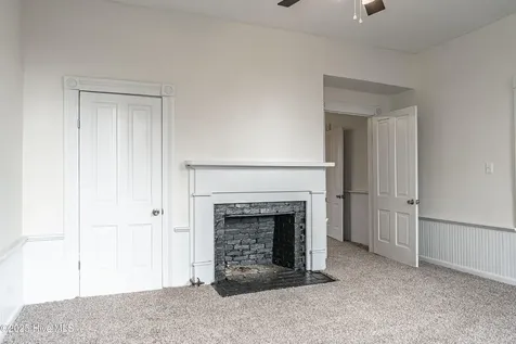 301 W Central Street Maxton NC 28364