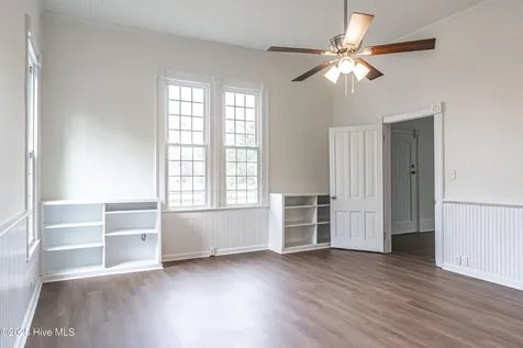 301 W Central Street Maxton NC 28364
