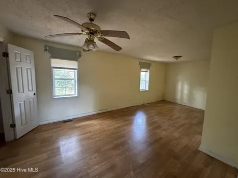 41 Twin Pines Road Whiteville NC 28472