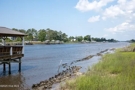 3073 Beachcomber Drive Southport NC 28461