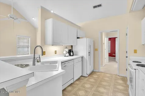 102 SW 11th Street Oak Island NC 28465