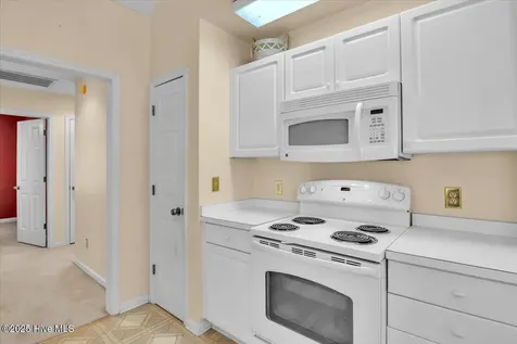 102 SW 11th Street Oak Island NC 28465