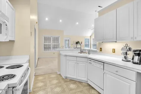 102 SW 11th Street Oak Island NC 28465