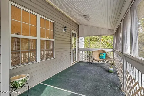 102 SW 11th Street Oak Island NC 28465