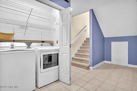102 SW 11th Street Oak Island NC 28465