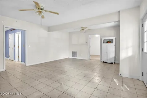102 SW 11th Street Oak Island NC 28465