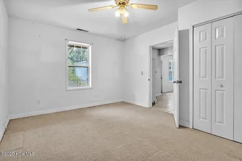 102 SW 11th Street Oak Island NC 28465