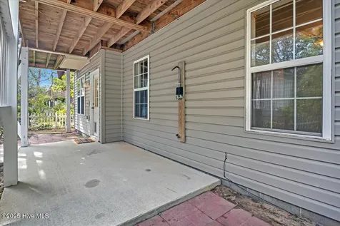 102 SW 11th Street Oak Island NC 28465