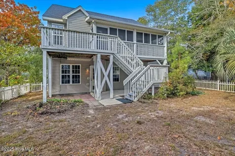 102 SW 11th Street Oak Island NC 28465